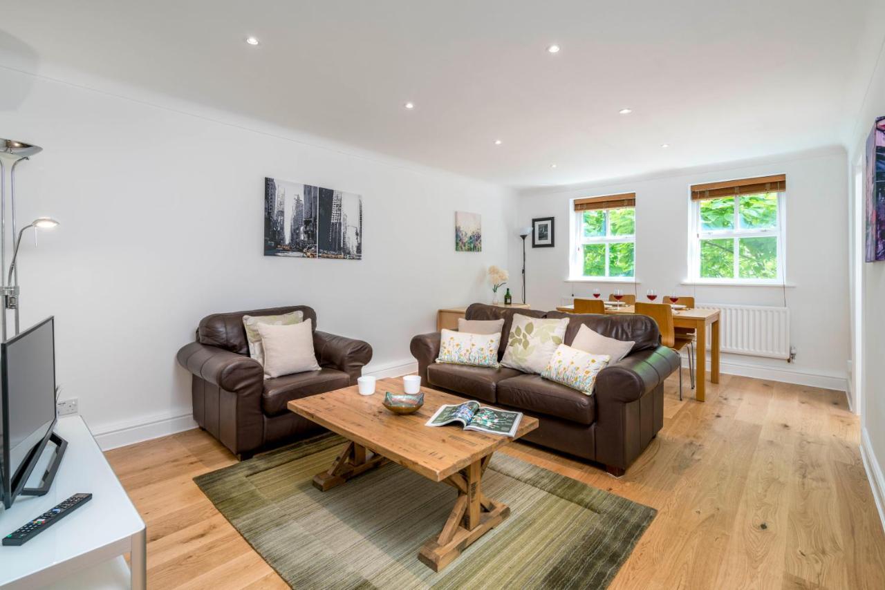 Splendid Apartment Near Vauxhall Tube London Exterior foto