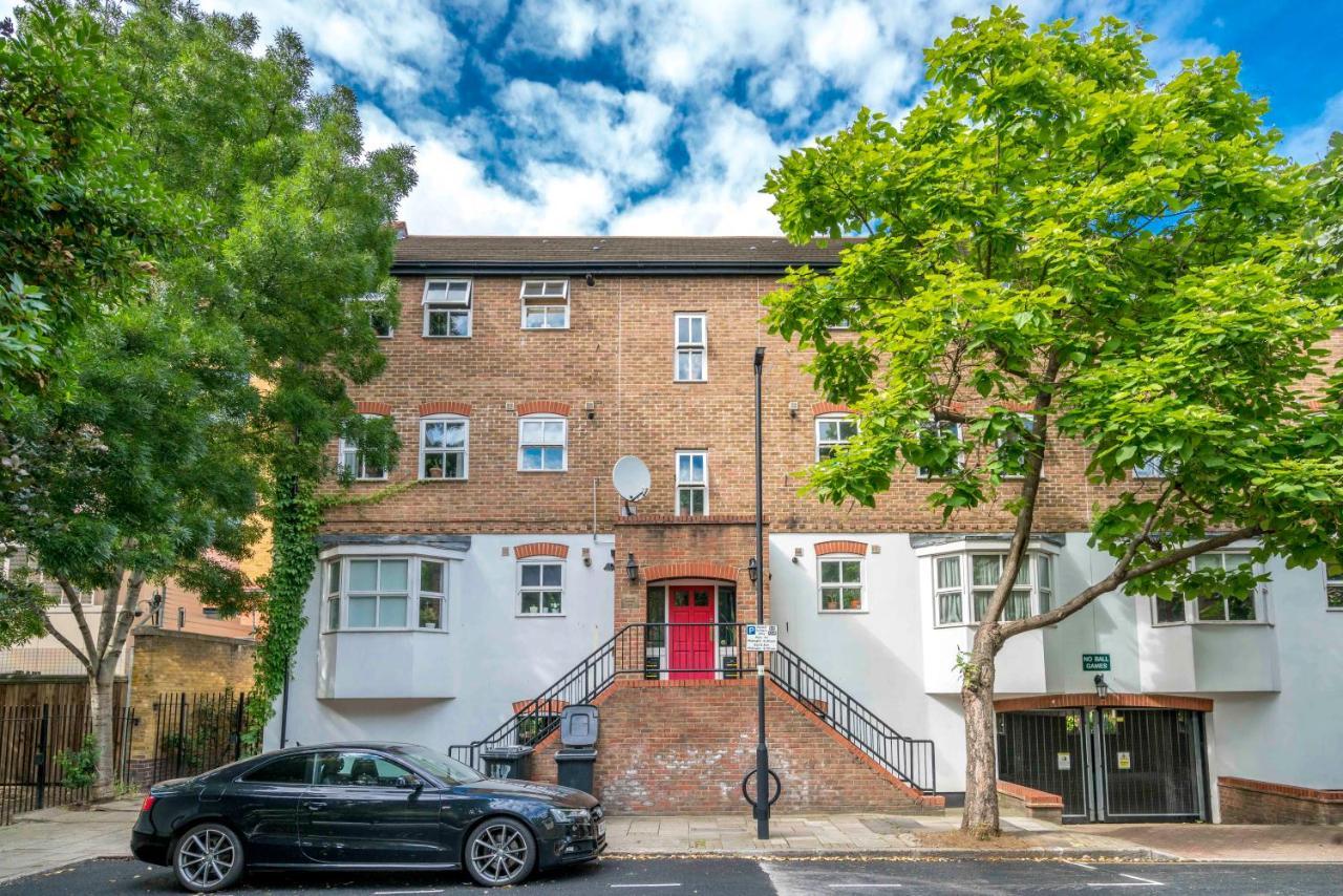 Splendid Apartment Near Vauxhall Tube London Exterior foto